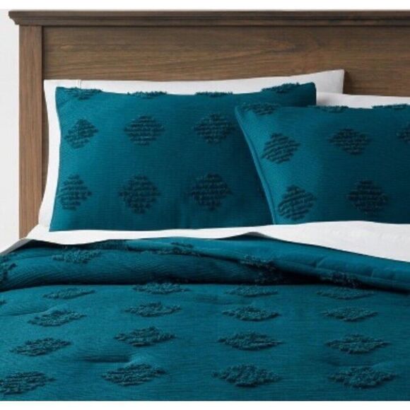 Threshold Tufted Diamond Crinkle Comforter & Sham Set - Picture 6 of 6